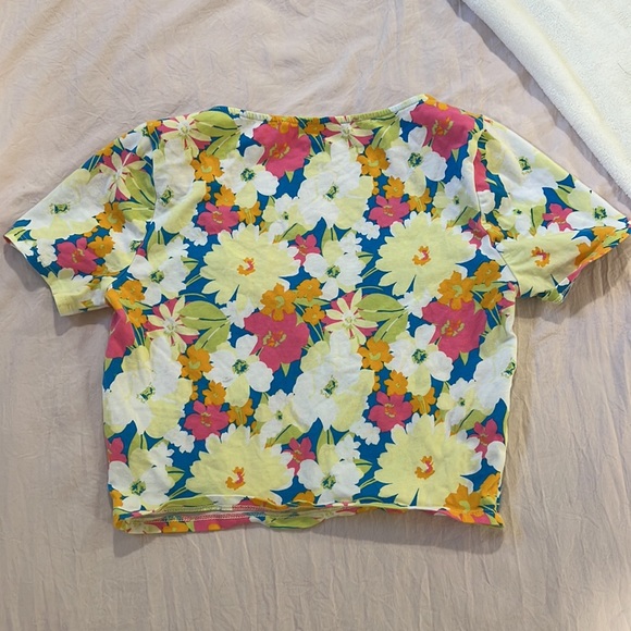 Pacsun | Pac Cares Floral Top - Picture 2 of 2